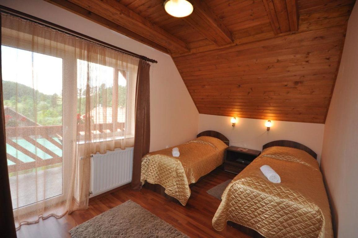 Olimpia Villa Tibod Екстер'єр фото