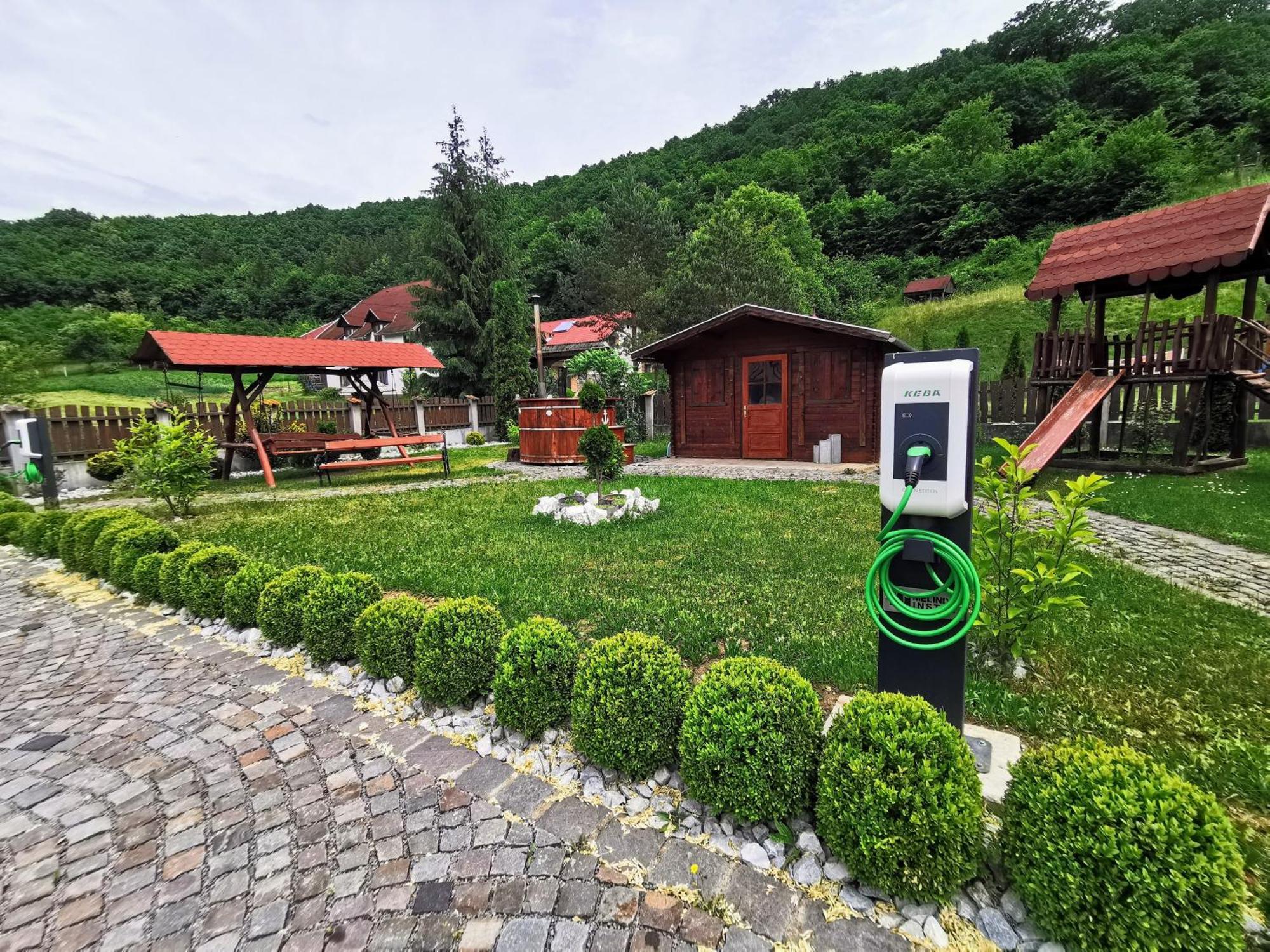 Olimpia Villa Tibod Екстер'єр фото